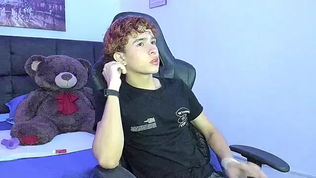Aiiden_15 from StripChat is Freechat