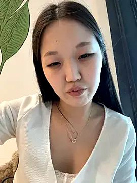 Aiko_Umi from StripChat is Freechat