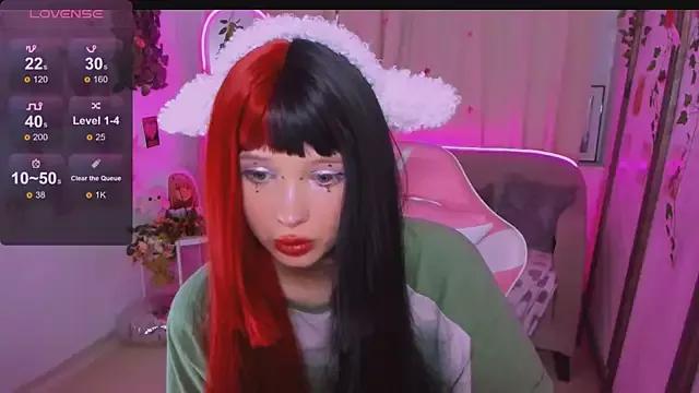 AikoBunnyy from StripChat is Freechat