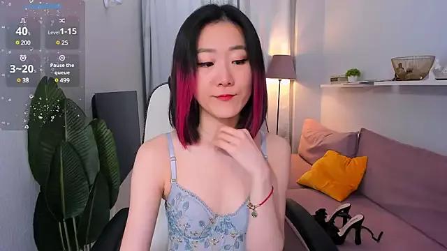 AikoYamada from StripChat is Freechat