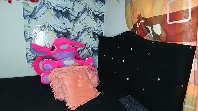 Try our streaming cams variety and talk on a personal level with our adorable girls streamers, showing off their bountiful shapes and dildos.