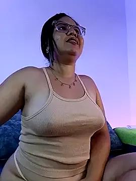 Aimi_777 from StripChat