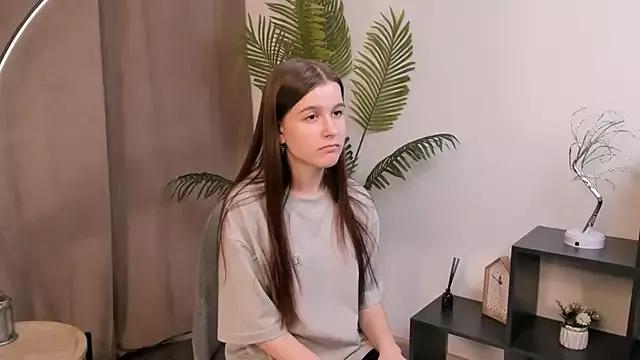 AinsleyGledhill from StripChat is Freechat