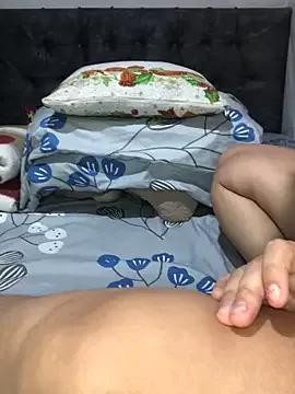 aisha-sajady from StripChat is Freechat