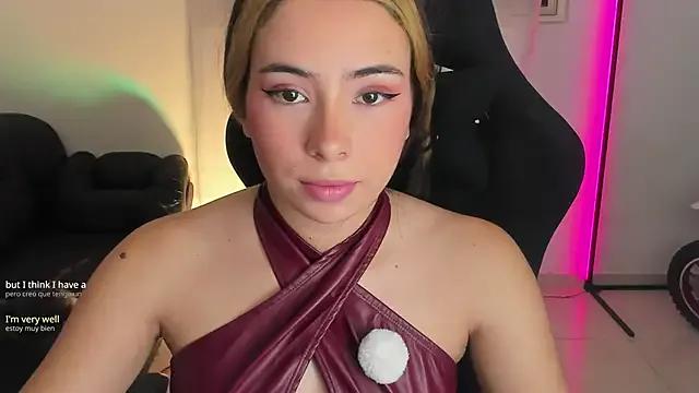 Aishelyng from StripChat is Freechat