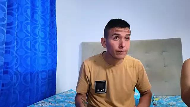 AitanaSantacruz from StripChat
