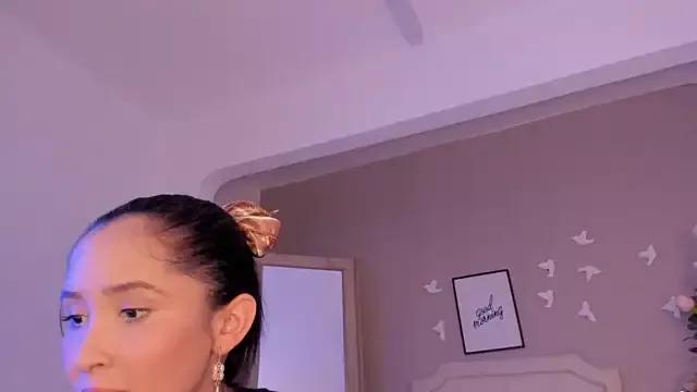 Aixa_Reyes from StripChat