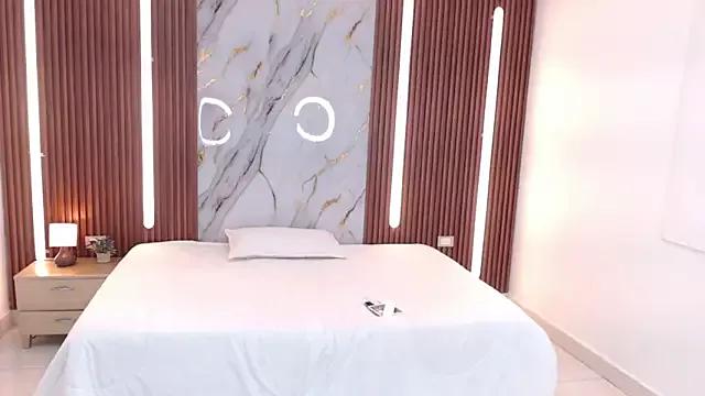 aixa_show from StripChat is Freechat