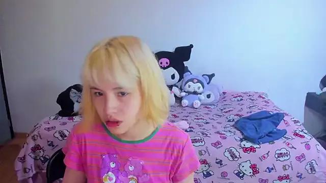 Akane-Mou from StripChat is Freechat
