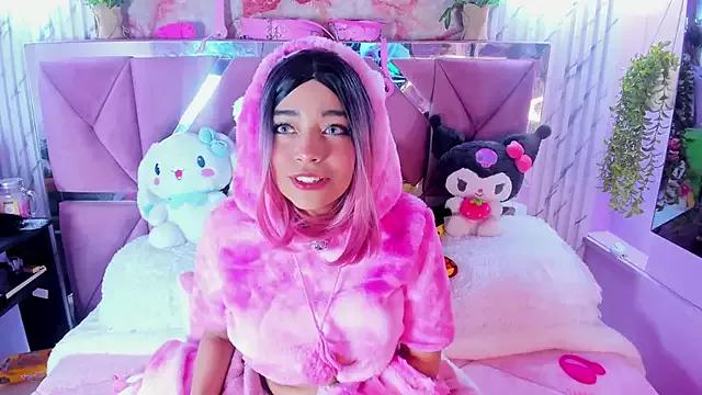 Try our streaming cams variety and talk on a personal level with our adorable girls streamers, showing off their bountiful shapes and dildos.