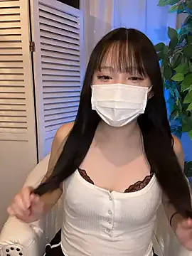 akari19chat on StripChat 