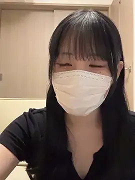 akari19chat on StripChat 