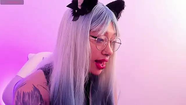Akari1_Mischief from StripChat
