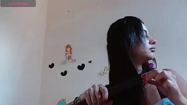 Akasha001 from StripChat