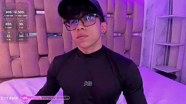 AkazaBoy_ on StripChat 