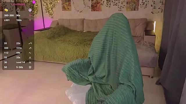 Aki_nohana from StripChat is Freechat