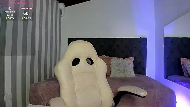 Alahia_Am from StripChat