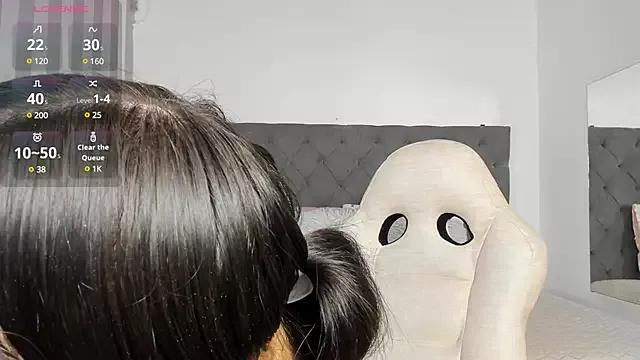 Alahia_Am from StripChat