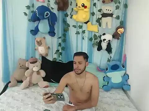 Try our streaming cams variety and talk on a personal level with our adorable girls streamers, showing off their bountiful shapes and dildos.