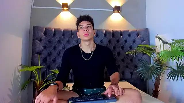 ALAN_REDINGER from StripChat