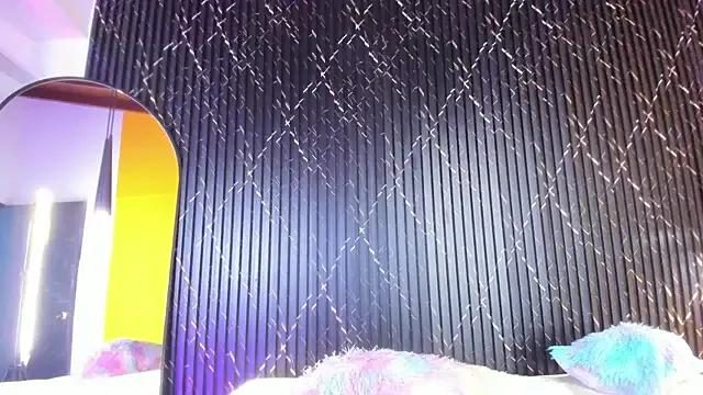 Alana_333 from StripChat