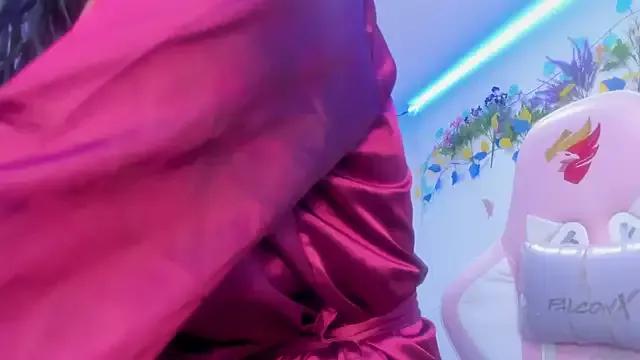 alana_collinss from StripChat