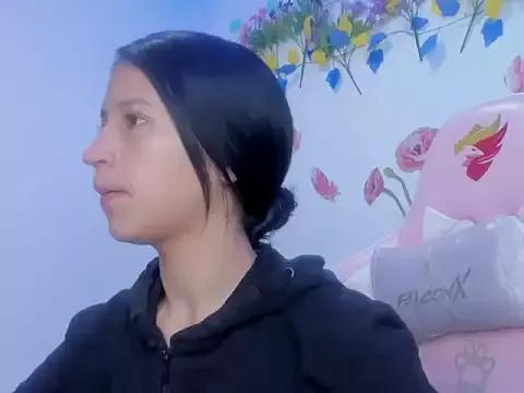 alana_collinss from StripChat is Freechat