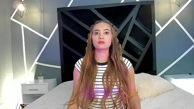 Alana_cox_ from StripChat is Freechat