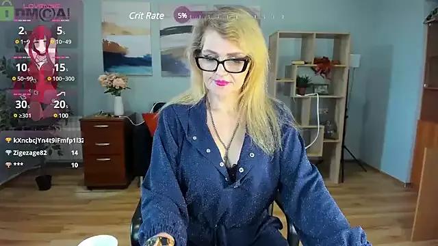 Alana_Walkers from StripChat