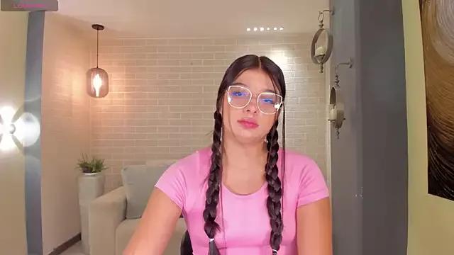 AlanaCardona from StripChat