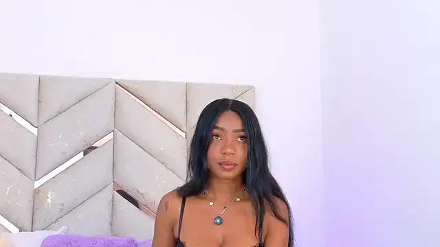 AlanaDoll from StripChat is Freechat