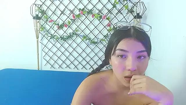 Alanagp from StripChat is Freechat