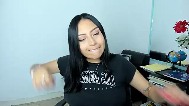 AlanaPetterson from StripChat