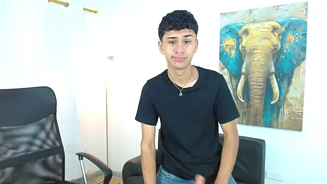 Alancum7 from StripChat