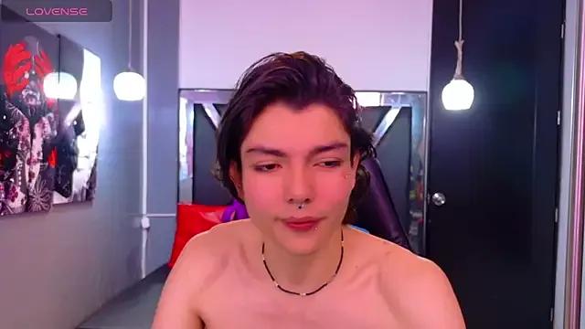 alandelrey57 from StripChat