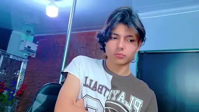 alandelrey57 from StripChat is Freechat