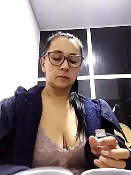 Alanna_11 from StripChat is Freechat
