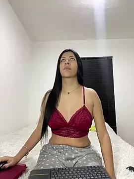 Alanna_atm_ from StripChat