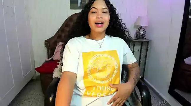 Alanna_Jones from StripChat