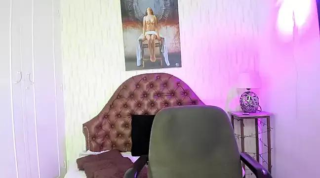 Alanna_Jones from StripChat