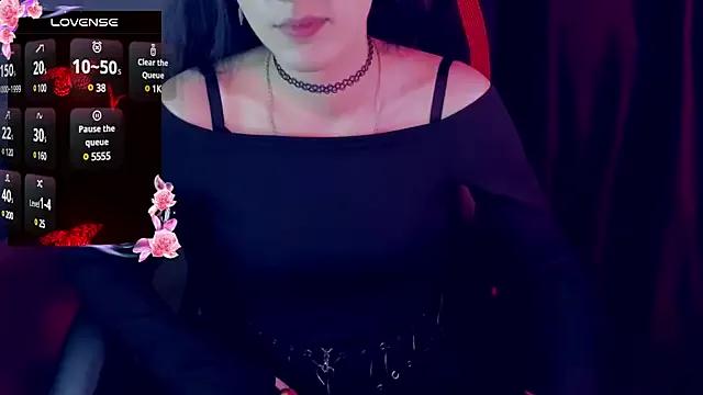 AlariaFatal from StripChat