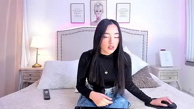 alaya_jhons from StripChat