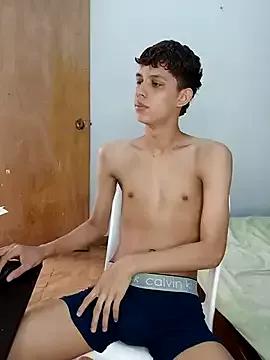 Alayn_sexy_ayes from StripChat