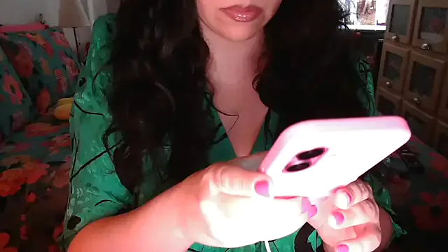 AlbaFerrettiii from StripChat