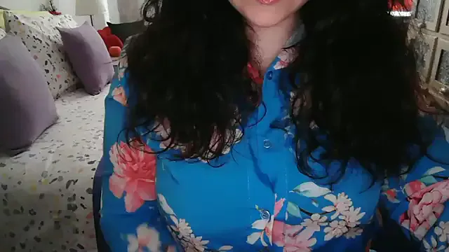 AlbaFerrettiii from StripChat