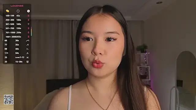 AlberthaEscue from StripChat is Freechat