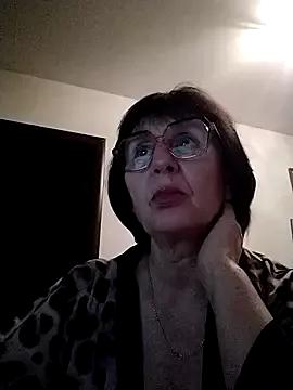 AlbinaXPretty from StripChat is Freechat