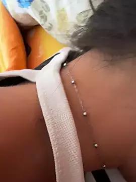 Aleandsoph from StripChat is Freechat