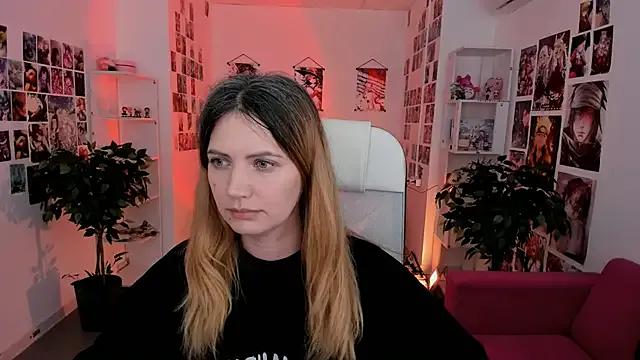 Try our streaming cams variety and talk on a personal level with our adorable girls streamers, showing off their bountiful shapes and dildos.