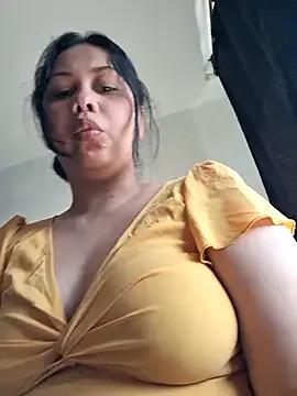 Alessandraa- from StripChat is Freechat